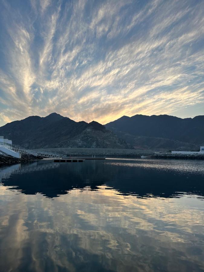 Al Dana Sea View Villa 푸자이라 외부 사진
