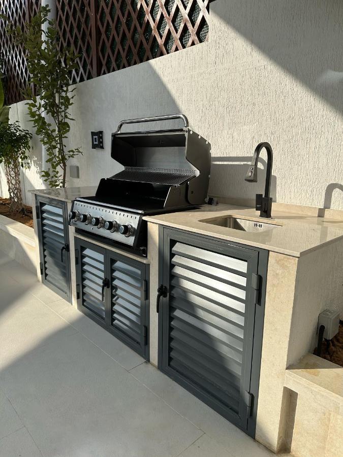 Al Dana Sea View Villa 푸자이라 외부 사진