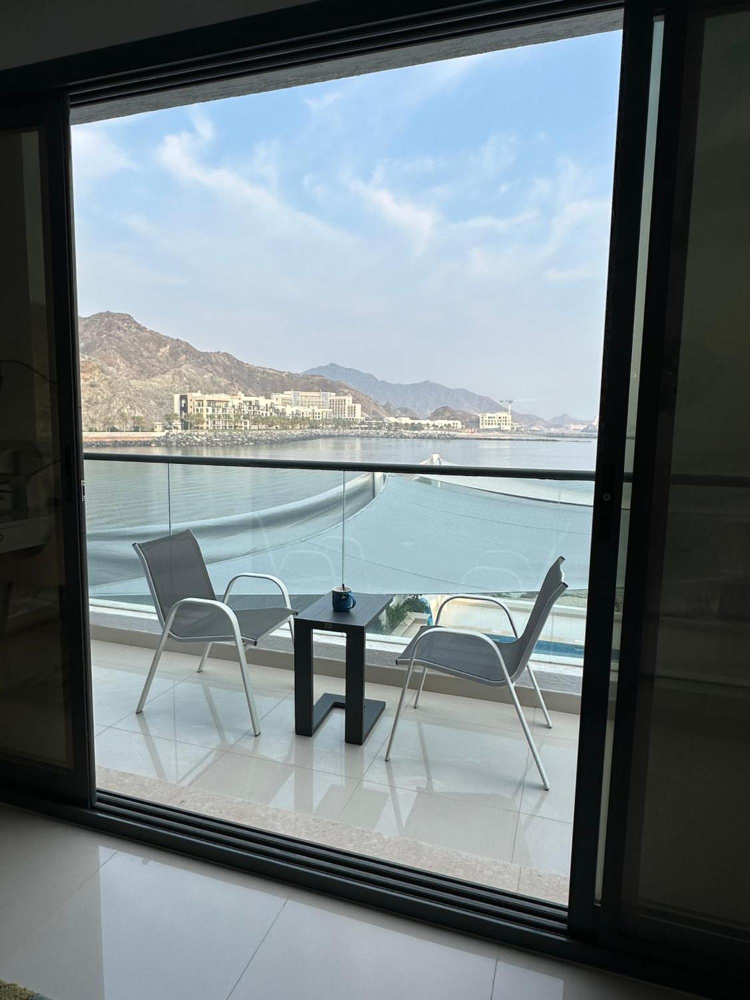 Al Dana Sea View Villa 푸자이라 외부 사진