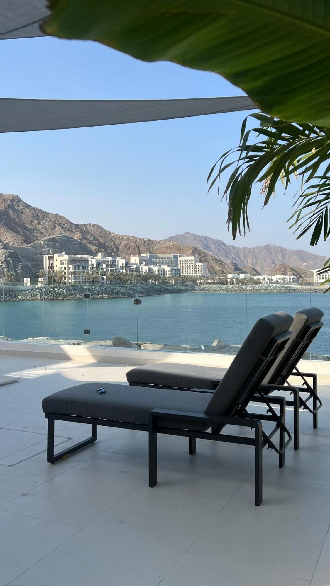 Al Dana Sea View Villa 푸자이라 외부 사진