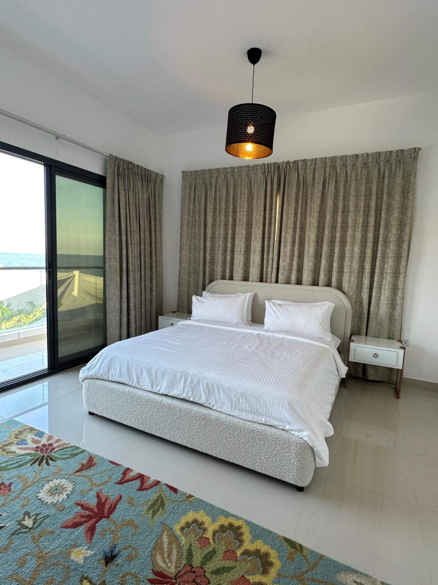 Al Dana Sea View Villa 푸자이라 외부 사진