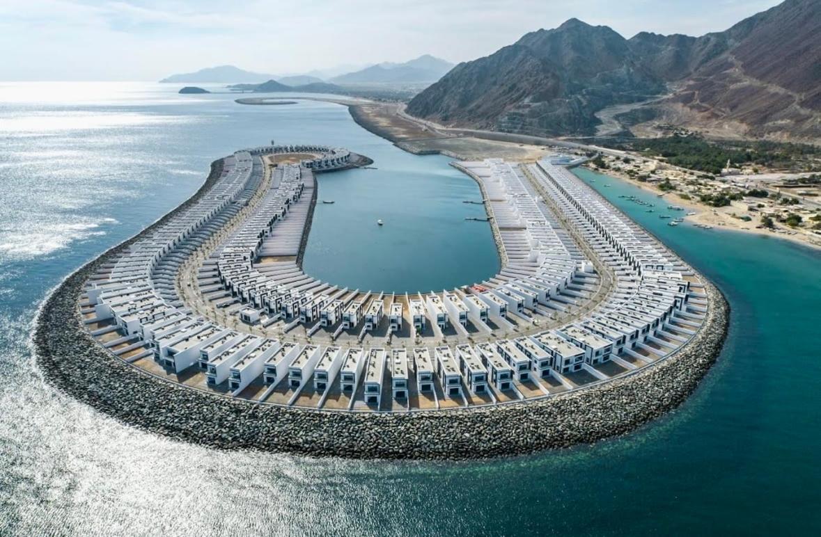 Al Dana Sea View Villa 푸자이라 외부 사진