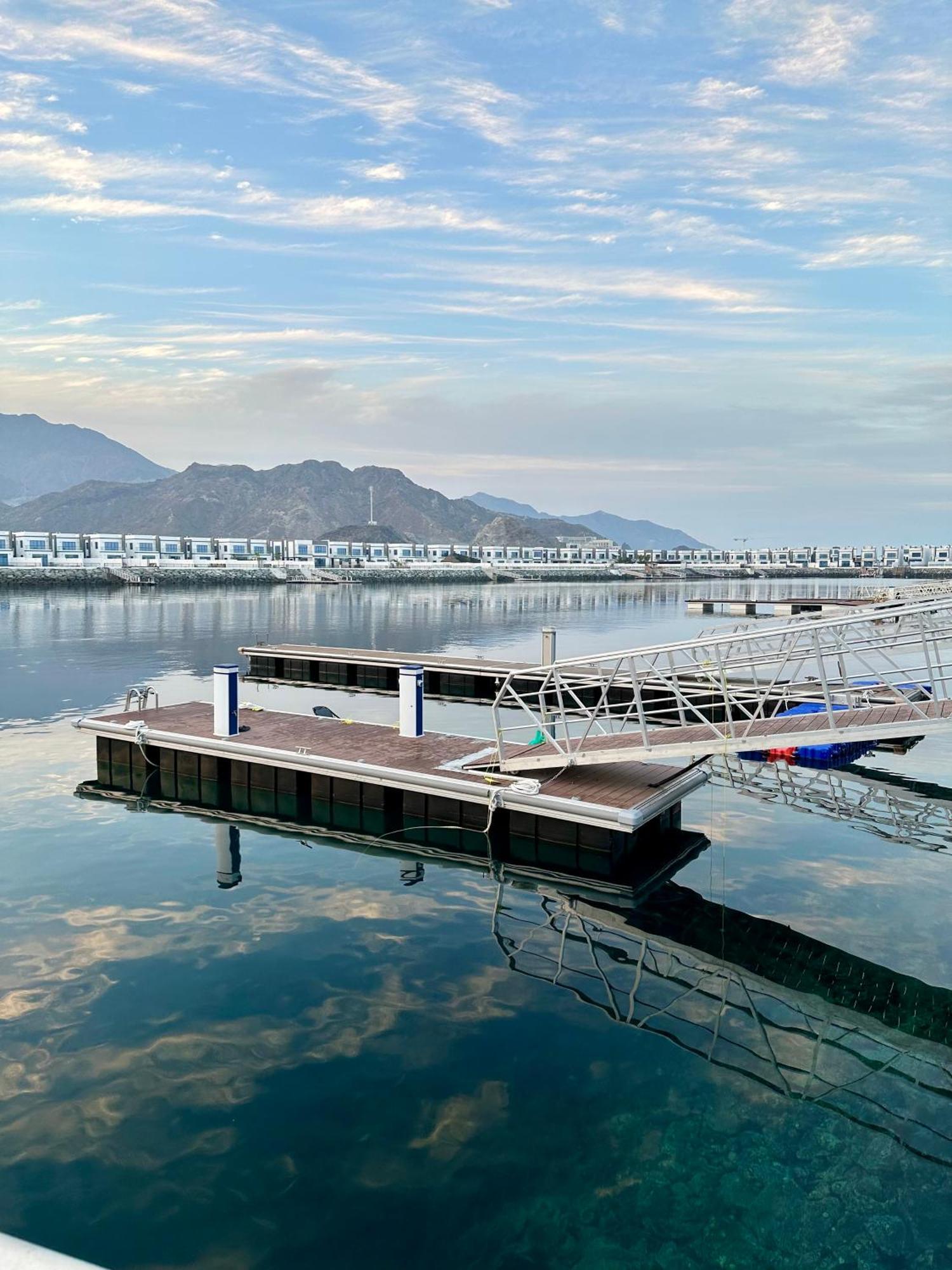 Al Dana Sea View Villa 푸자이라 객실 사진